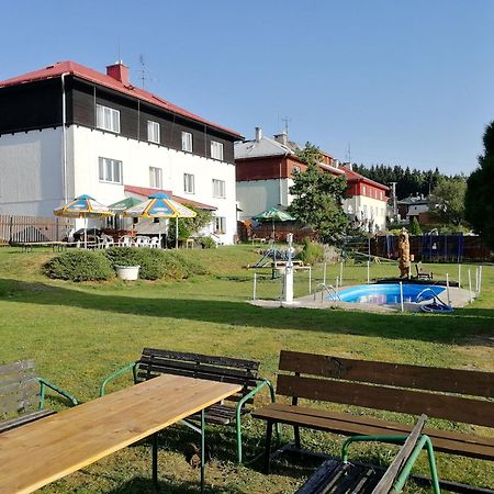 Hotel - Penzion M&M Jáchymov Dış mekan fotoğraf